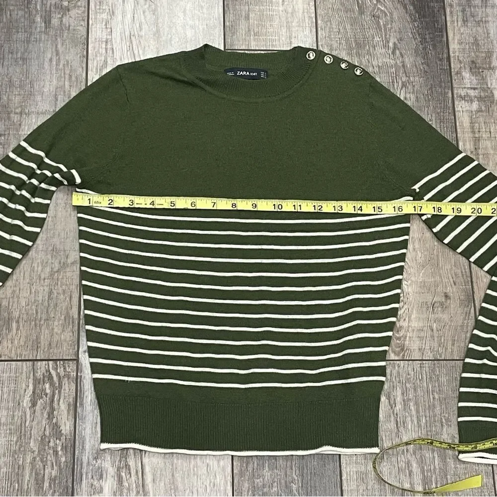 Zara Striped Lightweight Long Sleeve Sweater Green and White Size Small